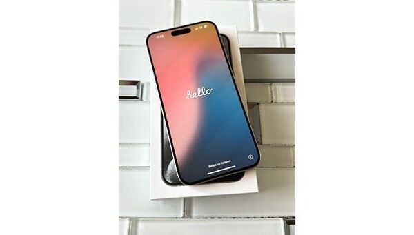 Apple iPhone 15 Pro Max 256GB White Titanium T-Mobile 6V23