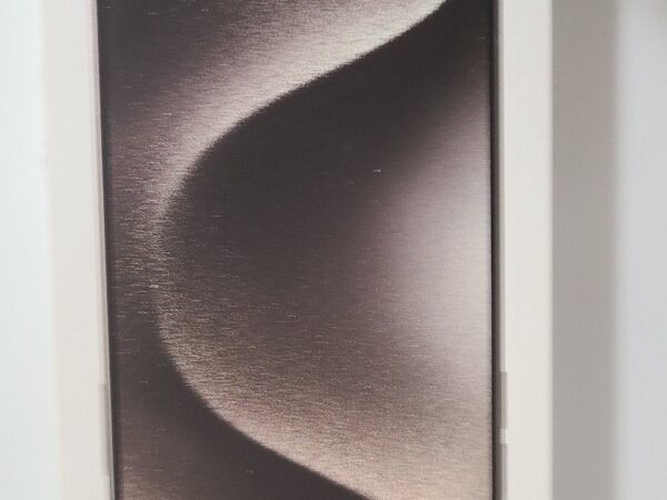 NEW in box IPhone 15 Pro max Natural Titanium LOCKED 7O29