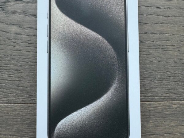 iPhone 15 Pro Titanium 128 GB 6M26