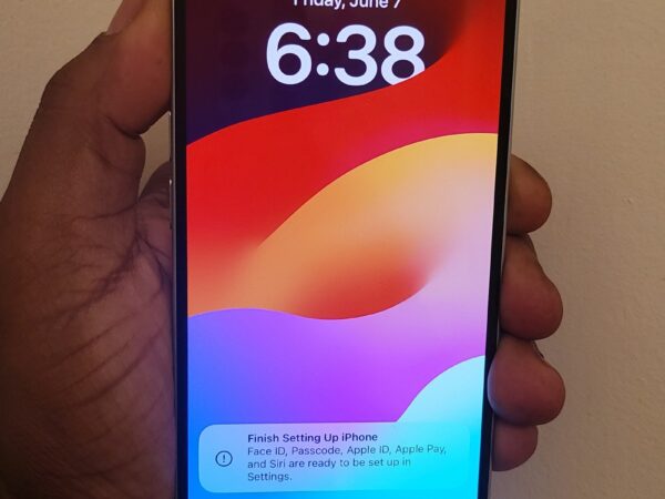 Apple iphone 15 128gb blue unlocked 5J98