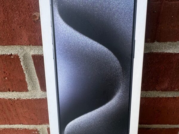 T-Mobile iPhone 15 PRO Max 512GB 6C26