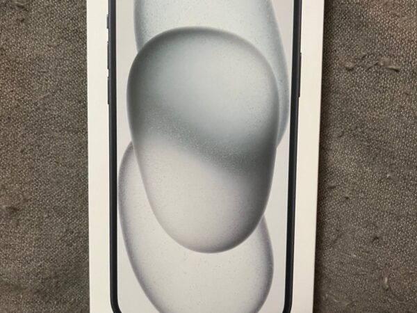 iPhone 15 Plus Phone 8Z21