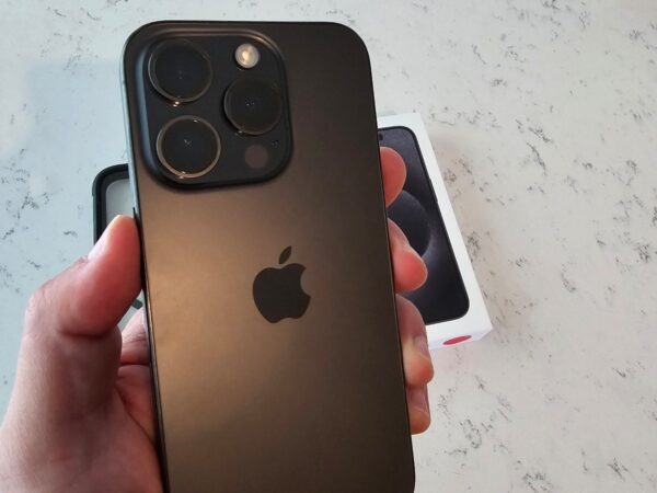 Apple iPhone 15 Pro Unlocked 256gb 6X38