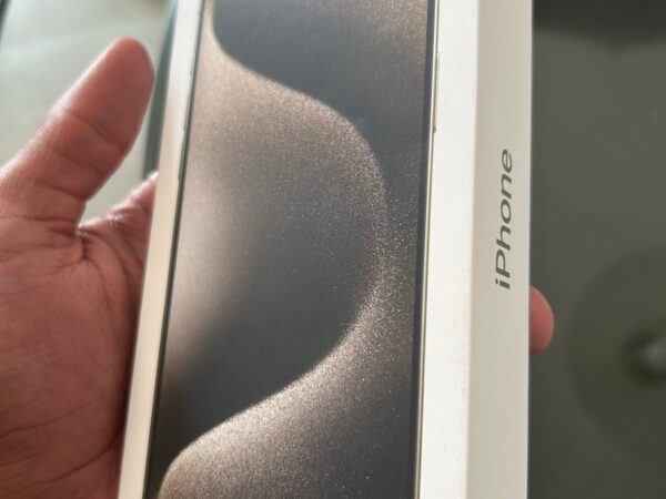 Iphone 15 Pro Max 1J51