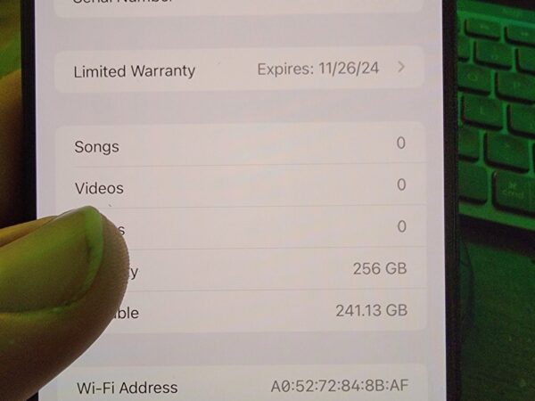 iPhone 15 Pro Max 8E92