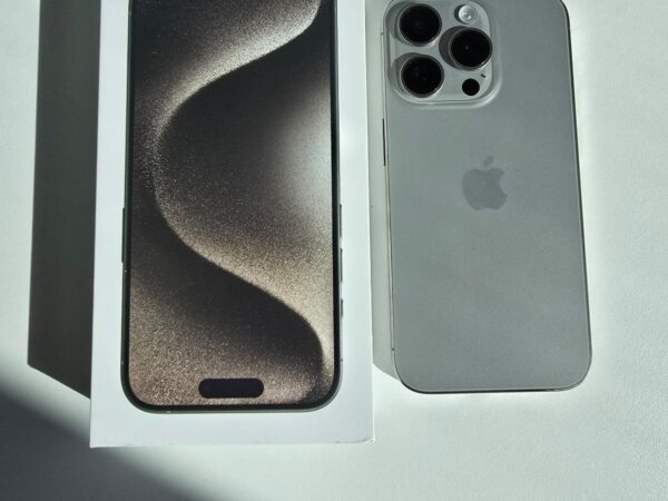 Apple iPhone 15 pro unlocked 9U36